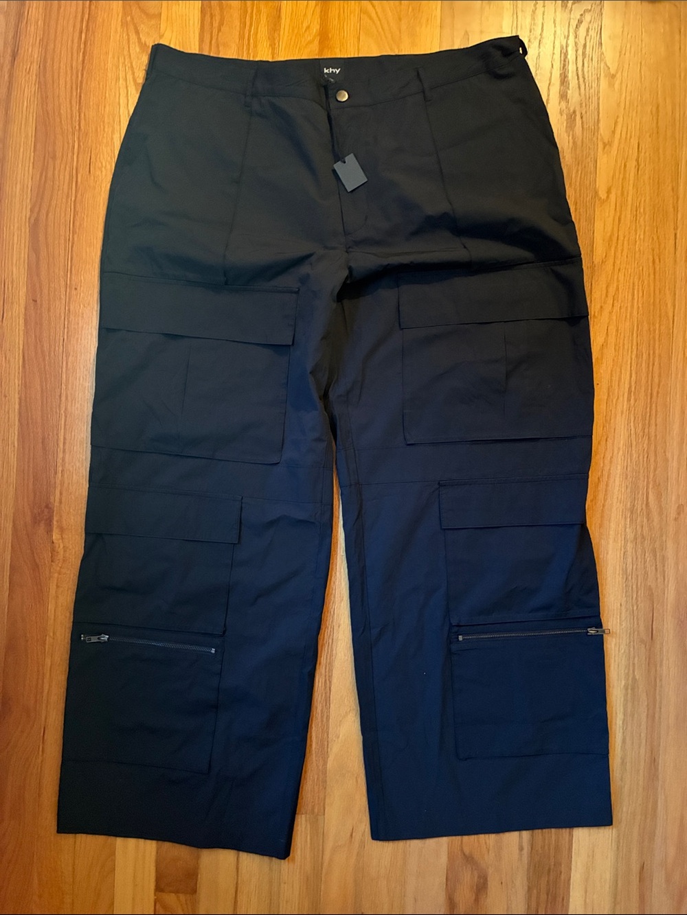 Khy Wide Leg Cargo Pants in Black